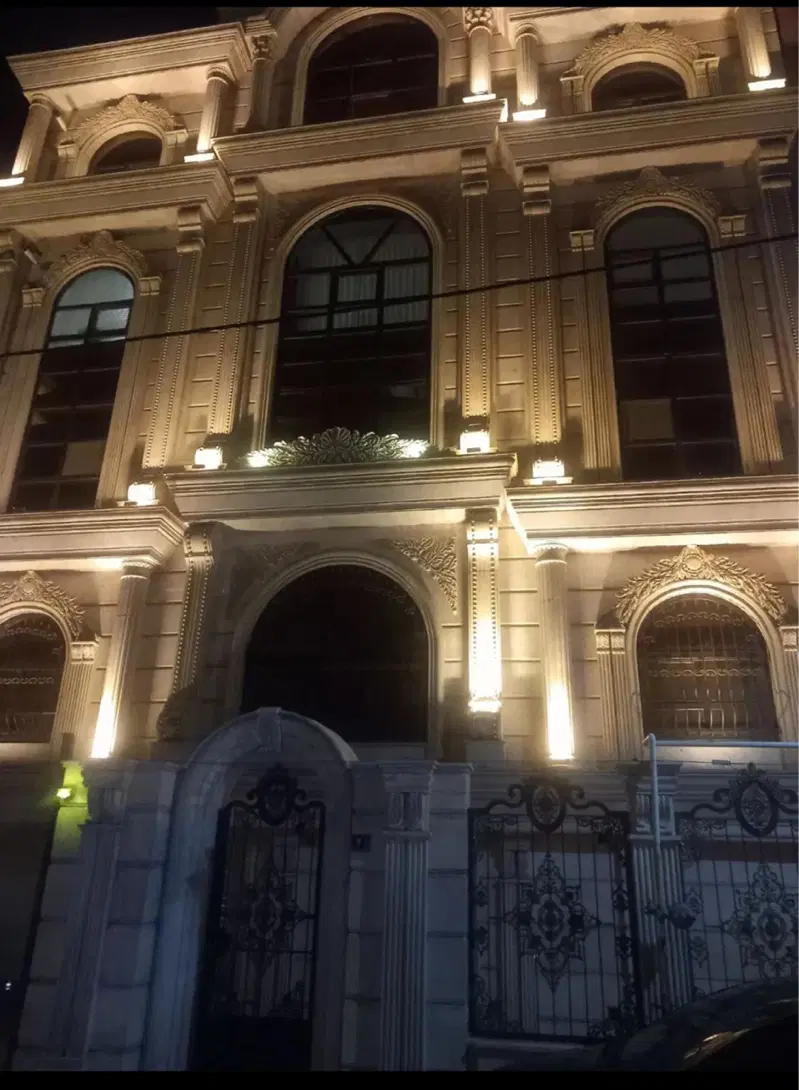 آپارتمان ۱۸۰ متری جنت لاکچری