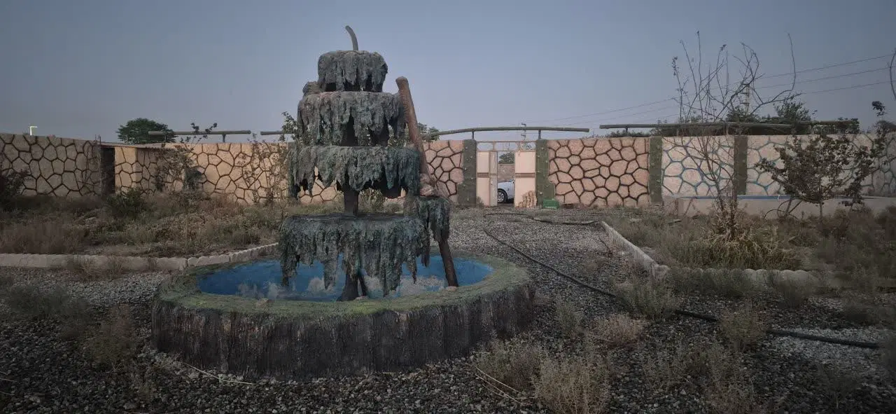 باغ ۱۰۰۰ متری