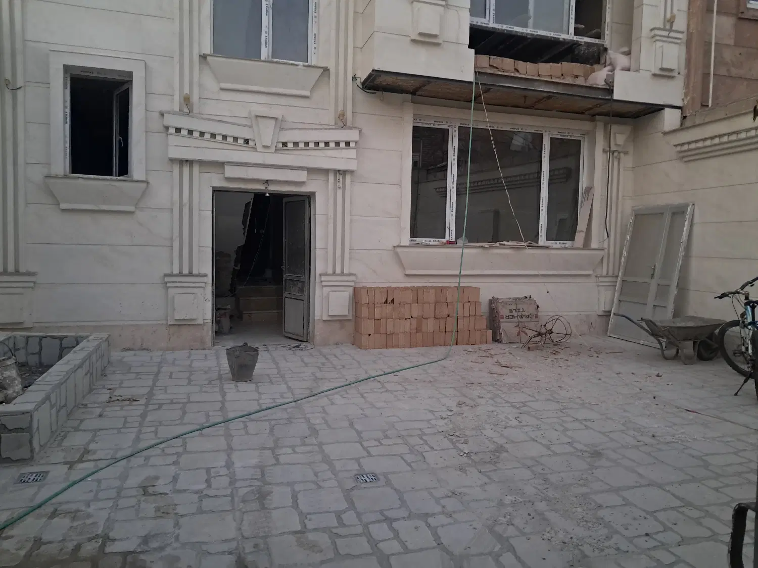 اجاره طبقه دوم منزل ویلایی