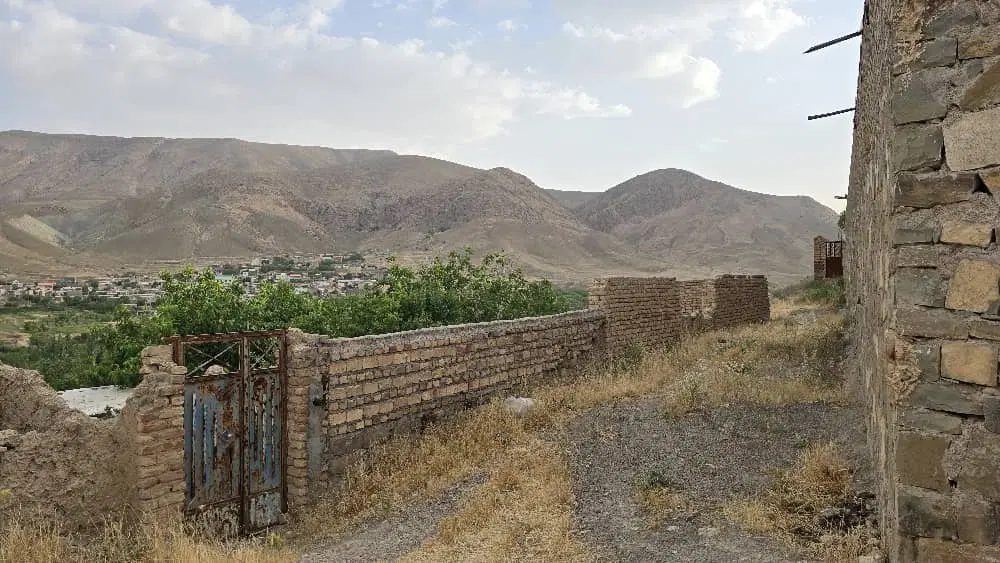 زمین روستایی