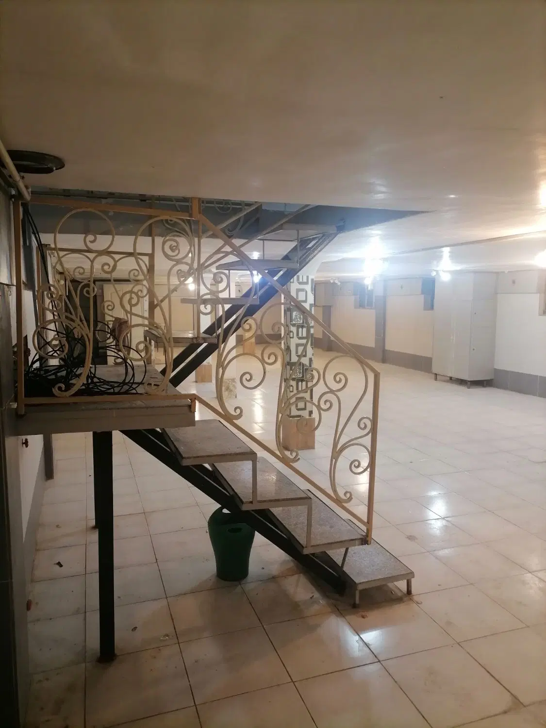 اجاره مغازه و زیرزمین