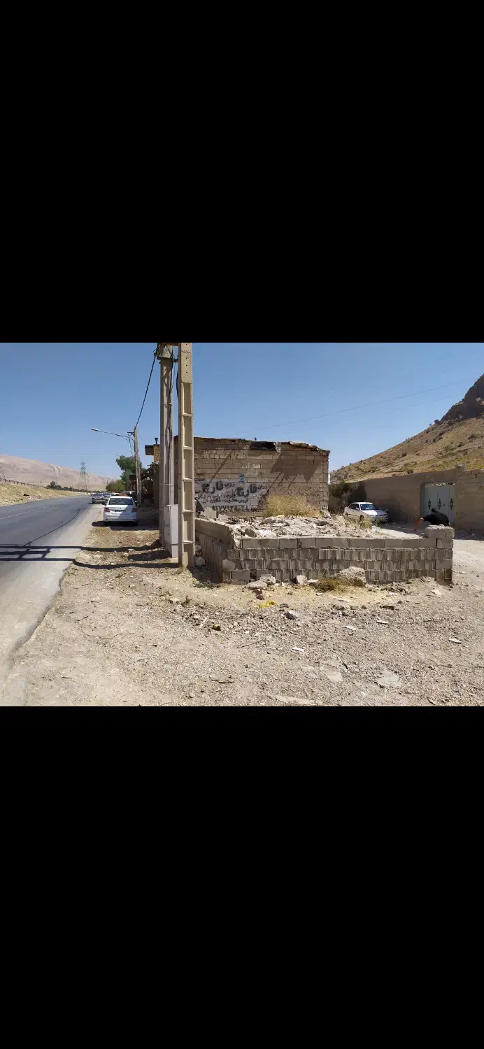 زمین مغازه یا انباری قیمت مناسب