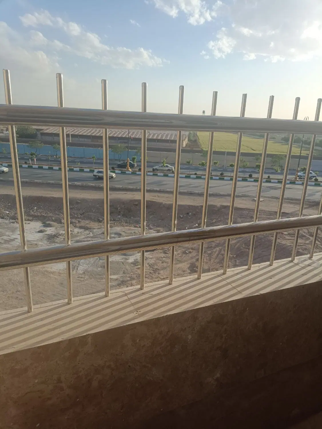 فروش یک واحدنوساز