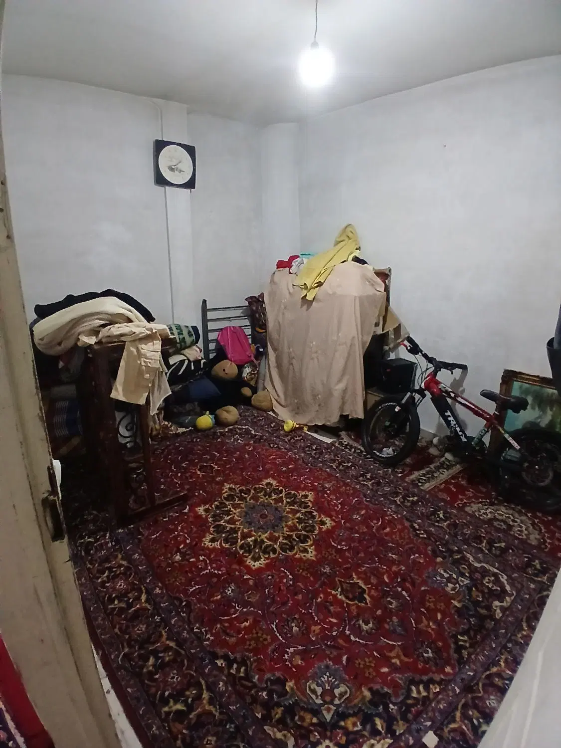 ۶۰متر تک واحدی بهار۷ طبقه سوم رو همکف بهاران