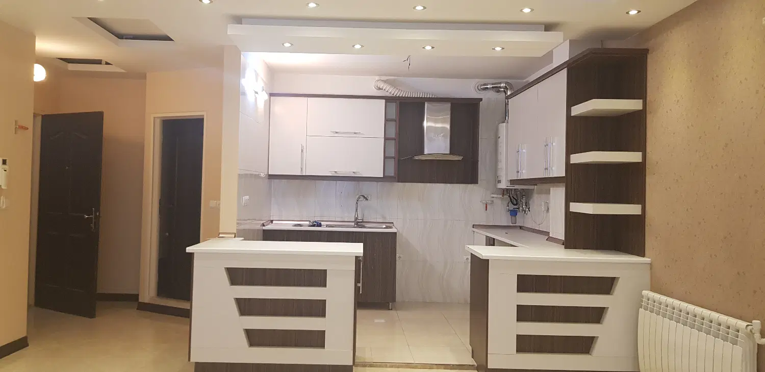 فروش آپارتمان ۸۲ متری