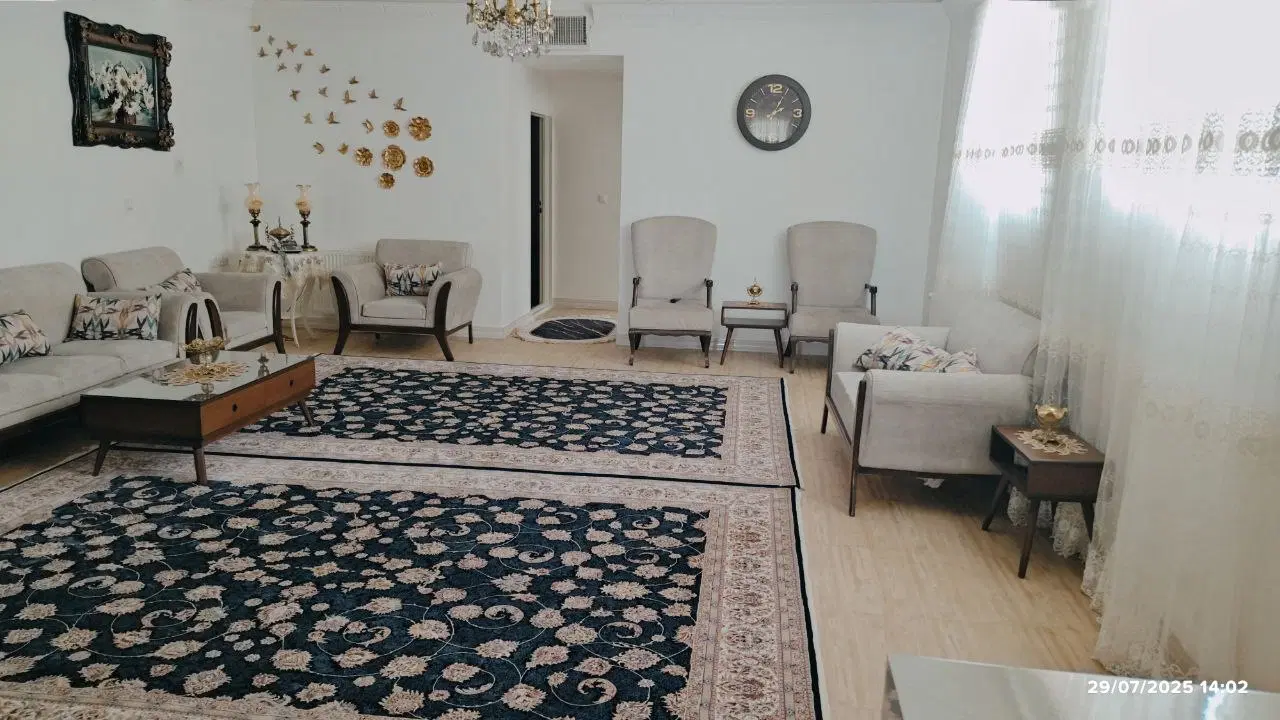 خانه دو طبقه