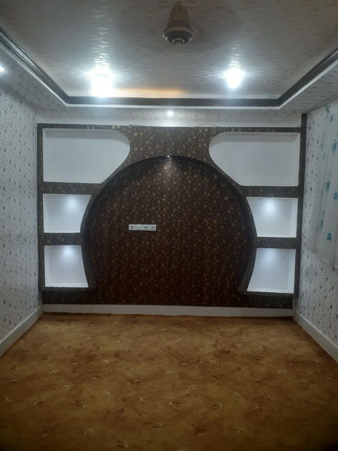 فروش طبقه بالا
