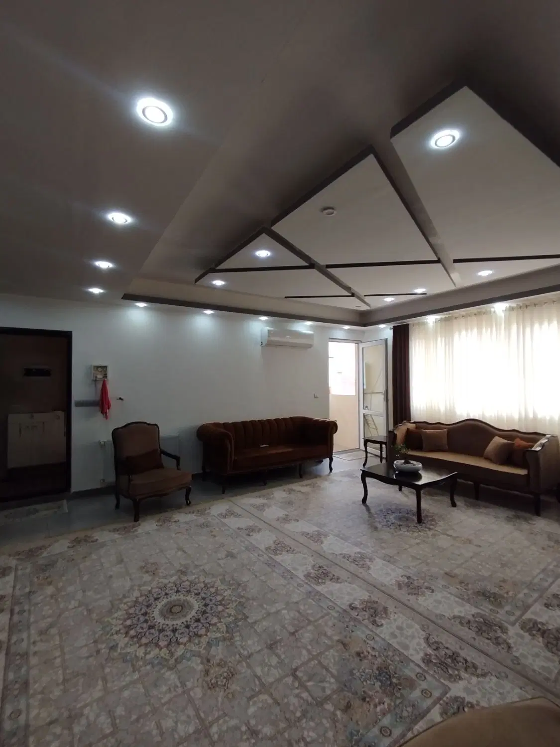 ۱۲۵ متر تک واحد مستقل با پارکینگ کوی امام رضا
