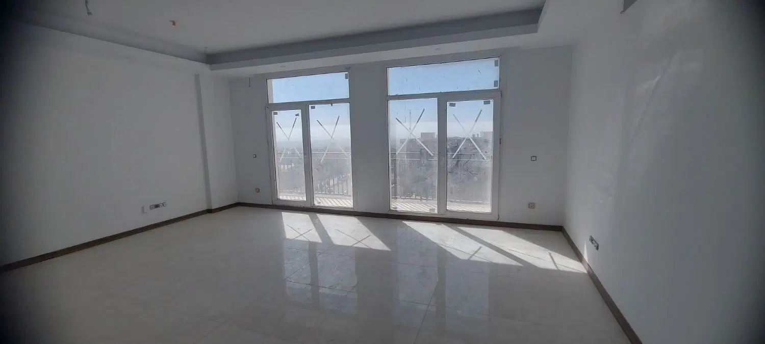 آپارتمان ۱۲۶متری فول امکانات
