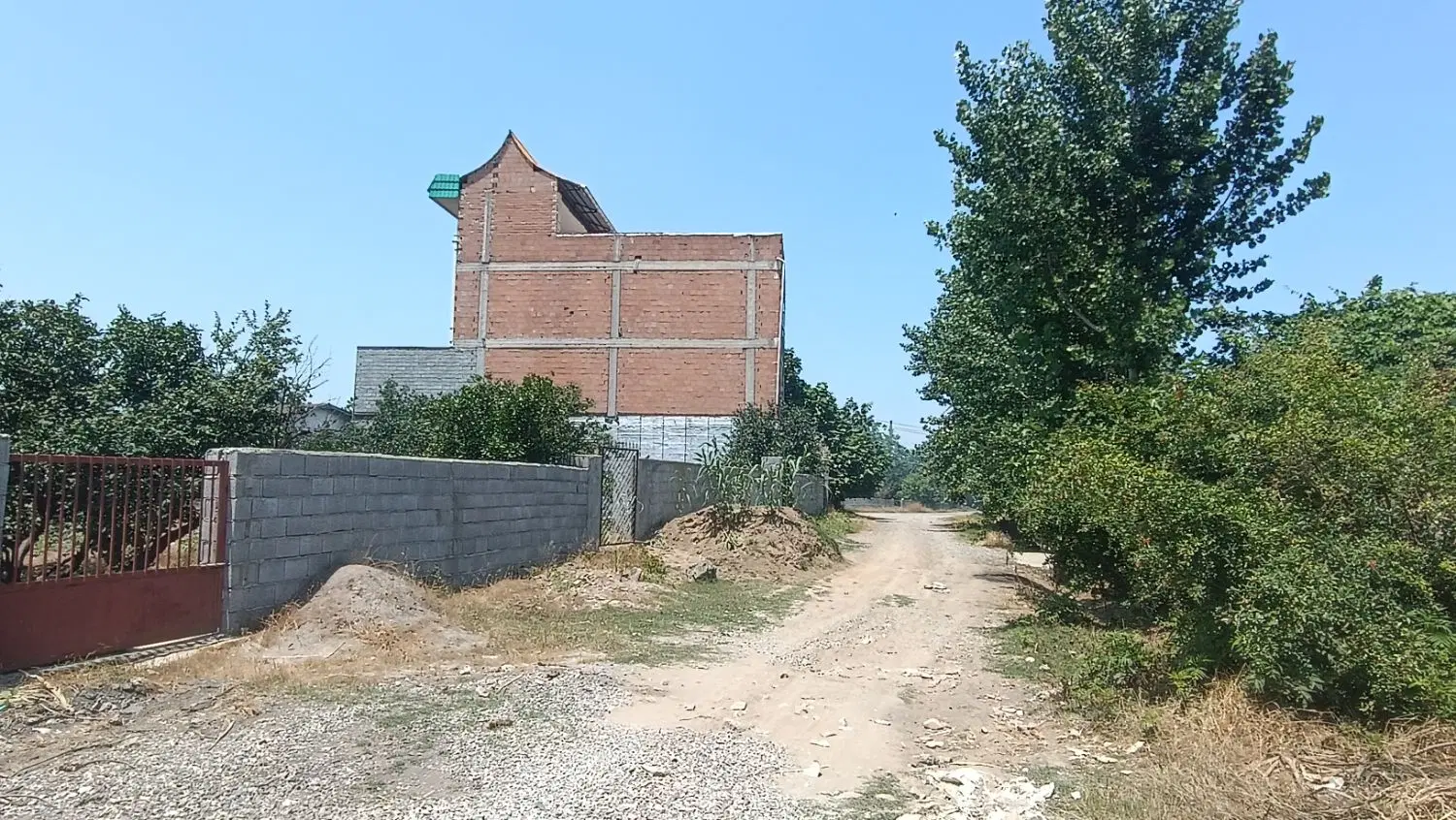 زمین ساحلی منطقه زیبای کرفون بابلسر