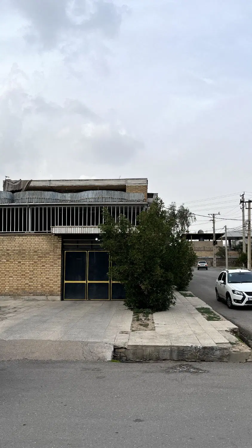 منزل کوی نیرو فاز ۱ دو نبش دو طبقه
