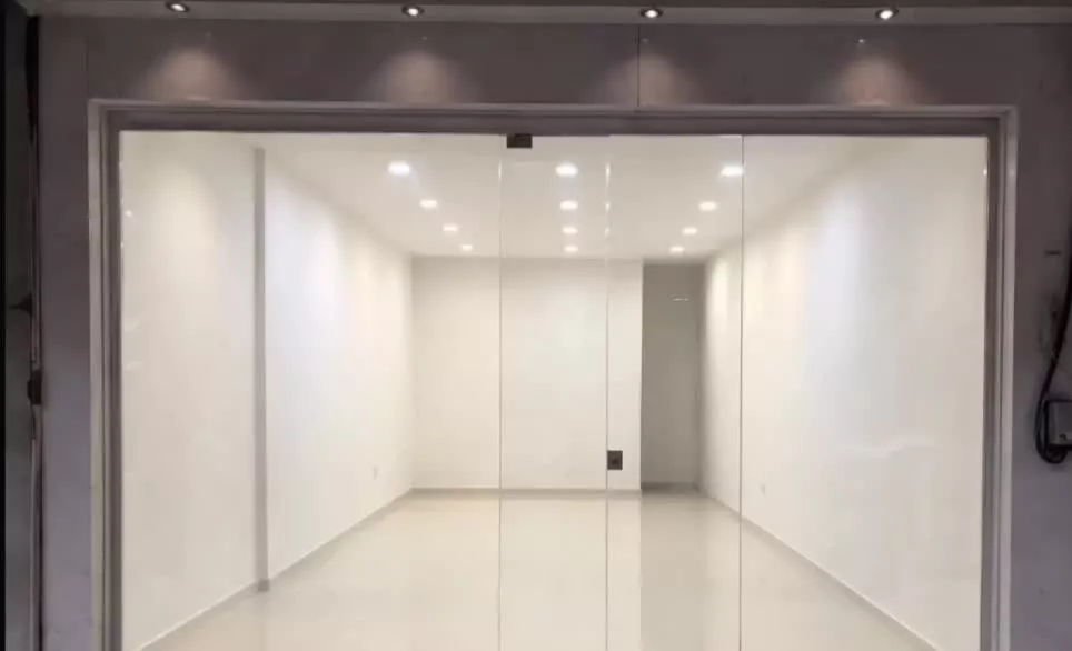 مغازه تمام سنگ۱۲متر