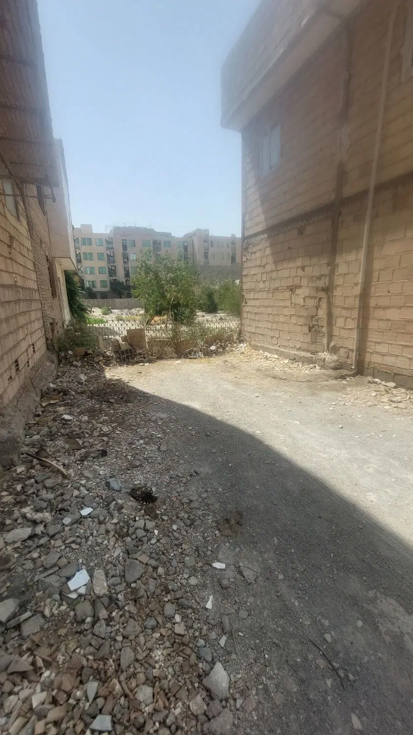 زمین مسکونی ۸۰متری