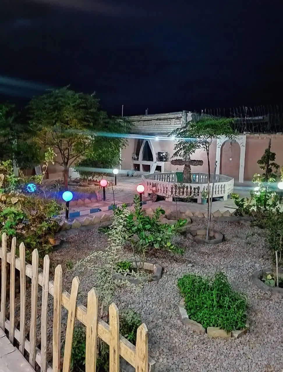 خانه باغ سنتی
