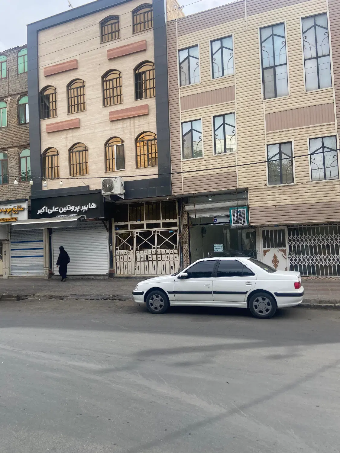 مغازه ۴۰متری خ دولت سه راه اصلی