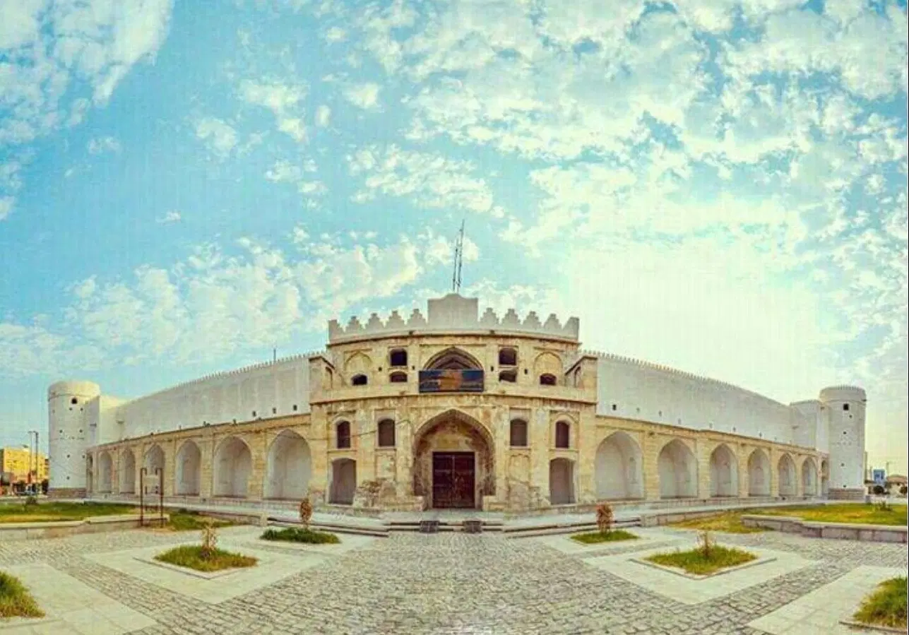 فروش مغازه واقع در بازار روز سند تک برگ