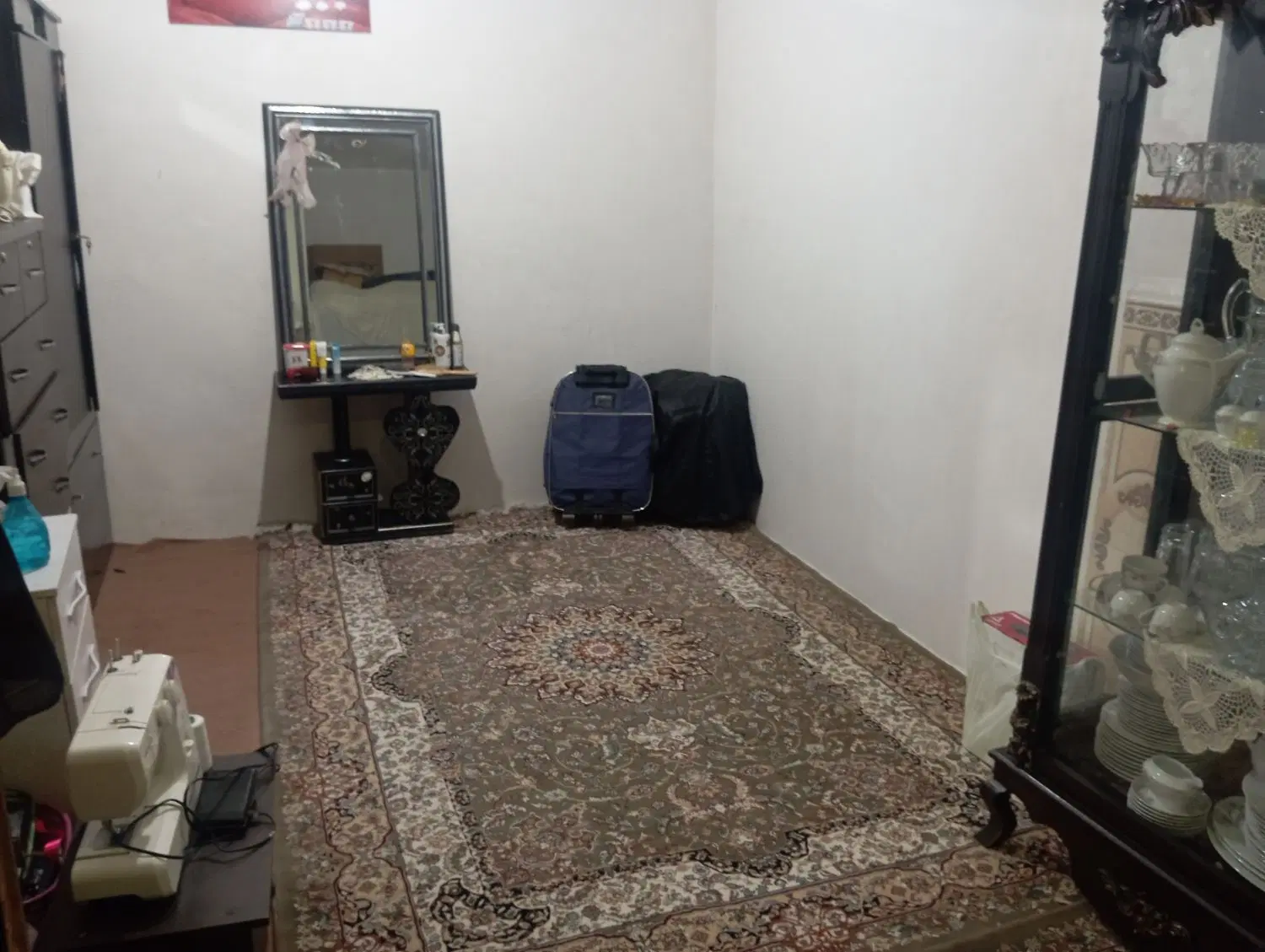 منزل ویلایی دربست 84متری خیابان بزرگ جاپارک