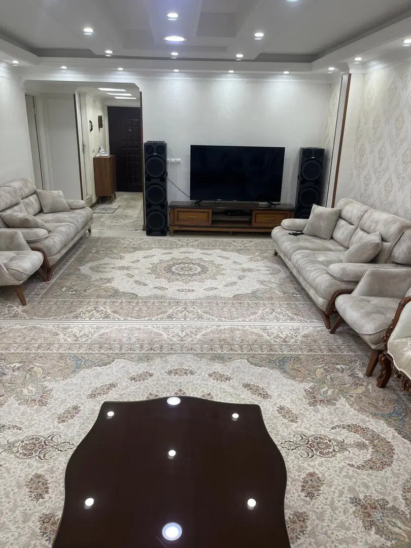 اپارتمان ۱۱۵ متری در گلشهر بهار غربی