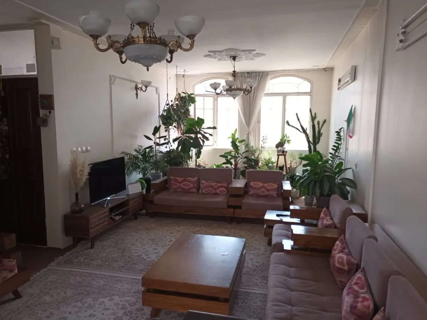 آپارتمان ۶۰ متری پاسدار گمنام