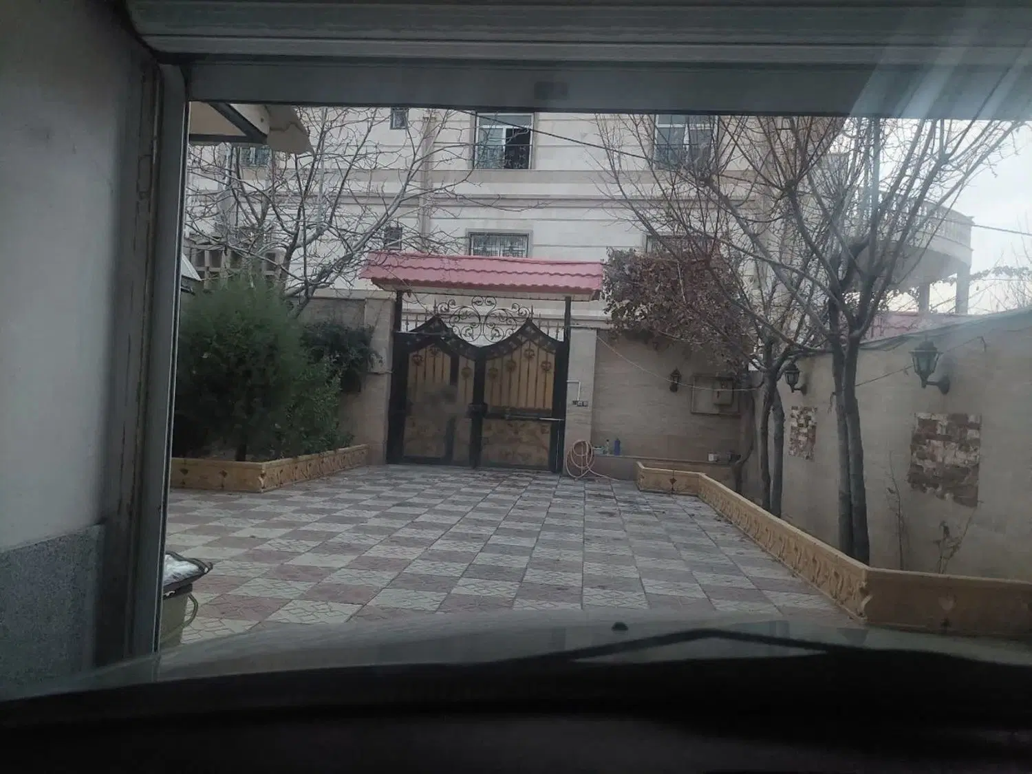 واحد ۷۵ متری ۲ خواب