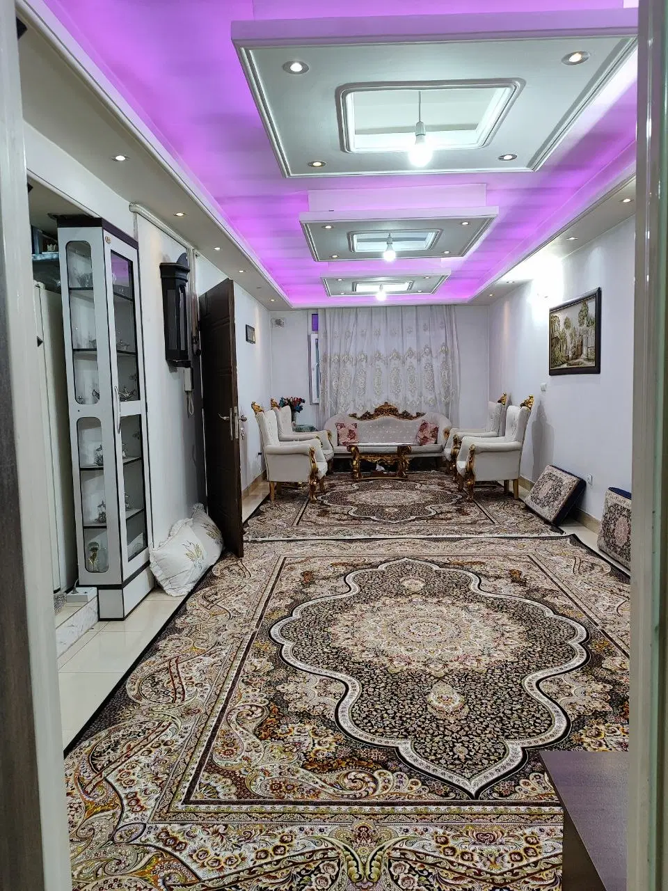 خانه دوطبقه مستقل دو واحد مجزا