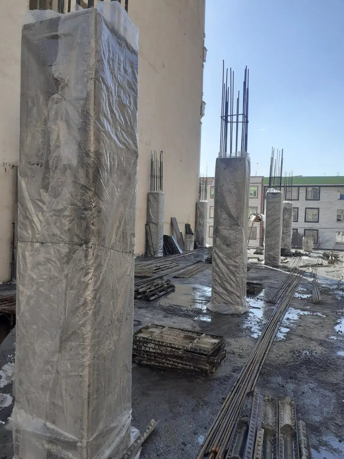 پیمانکار اسکلت بتنی با مصالح دعوت به همکاری