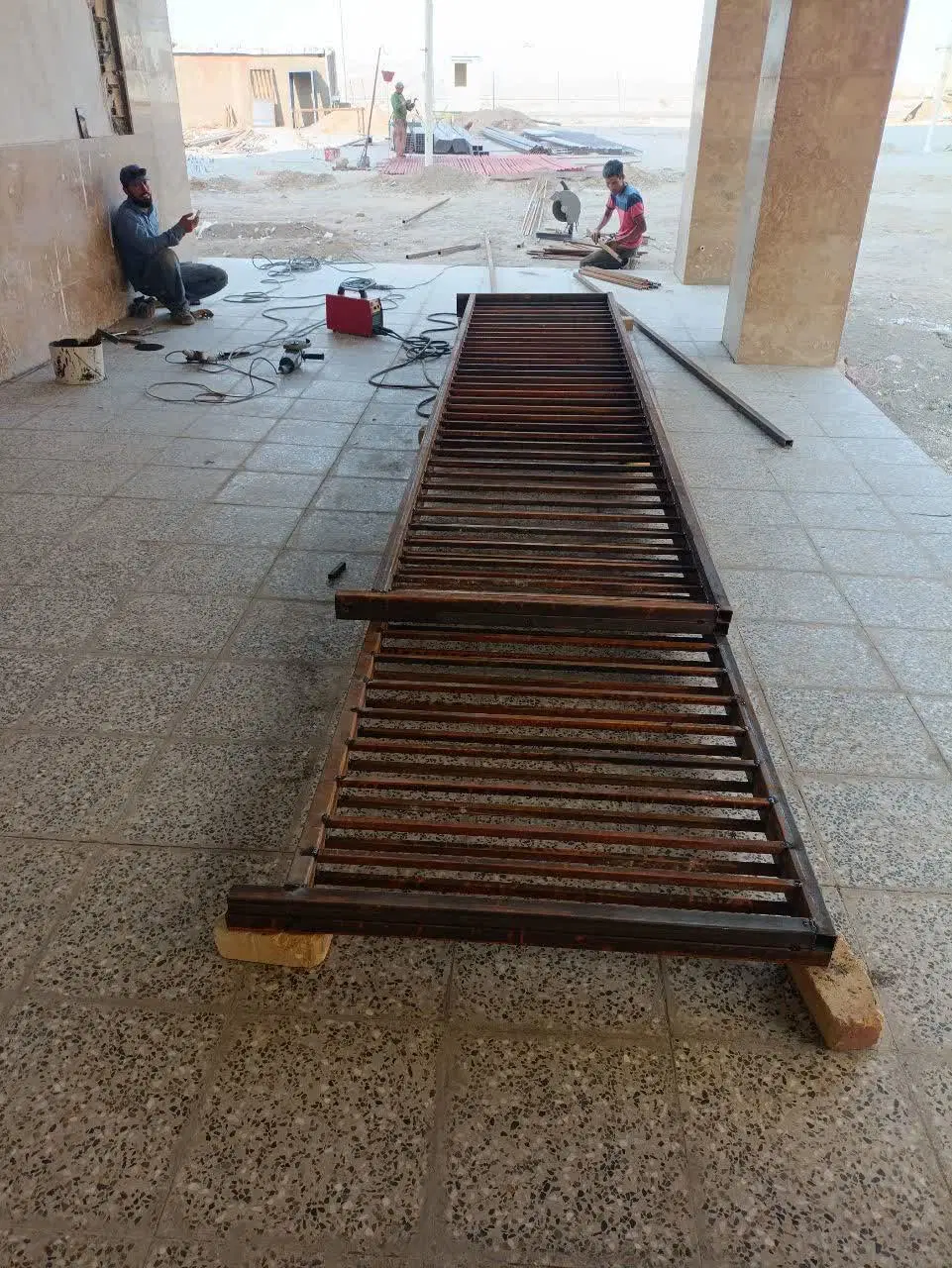 واحد ۵۶۰ هکتاری پردیسان .زمین و ویلایی قنوات