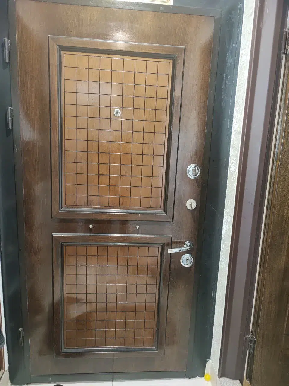 آپارتمان نوساز ۹۶ متری