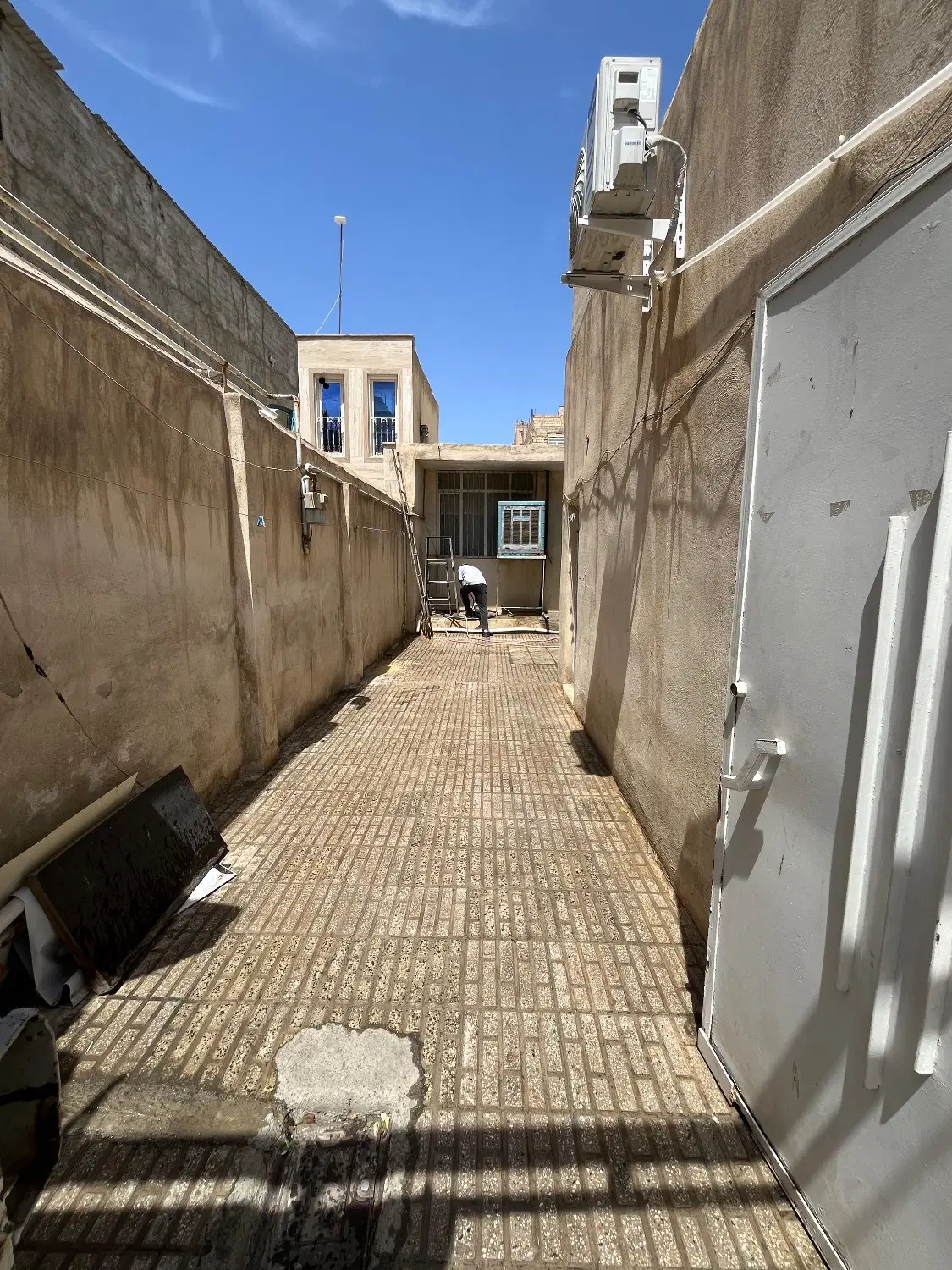 خانه ویلایی ۱۴۷ متر تجاری شهریار کهنز اسد آباد