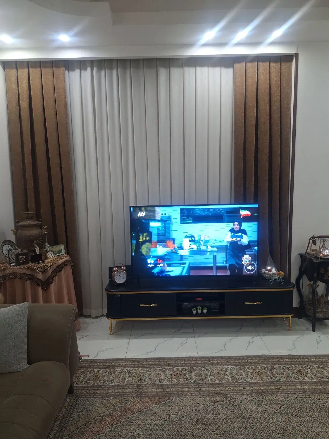 آپارتمان ۱۰۳ متری مجتمع جمهوری فرهنگیان