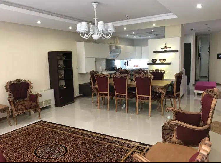 ۱۳۸ متر، طبقه بالا ،بالای شریعتی