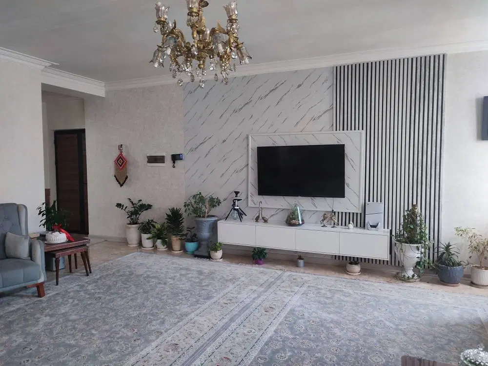 آپارتمان ۱۳۷ متری ۲ ساله