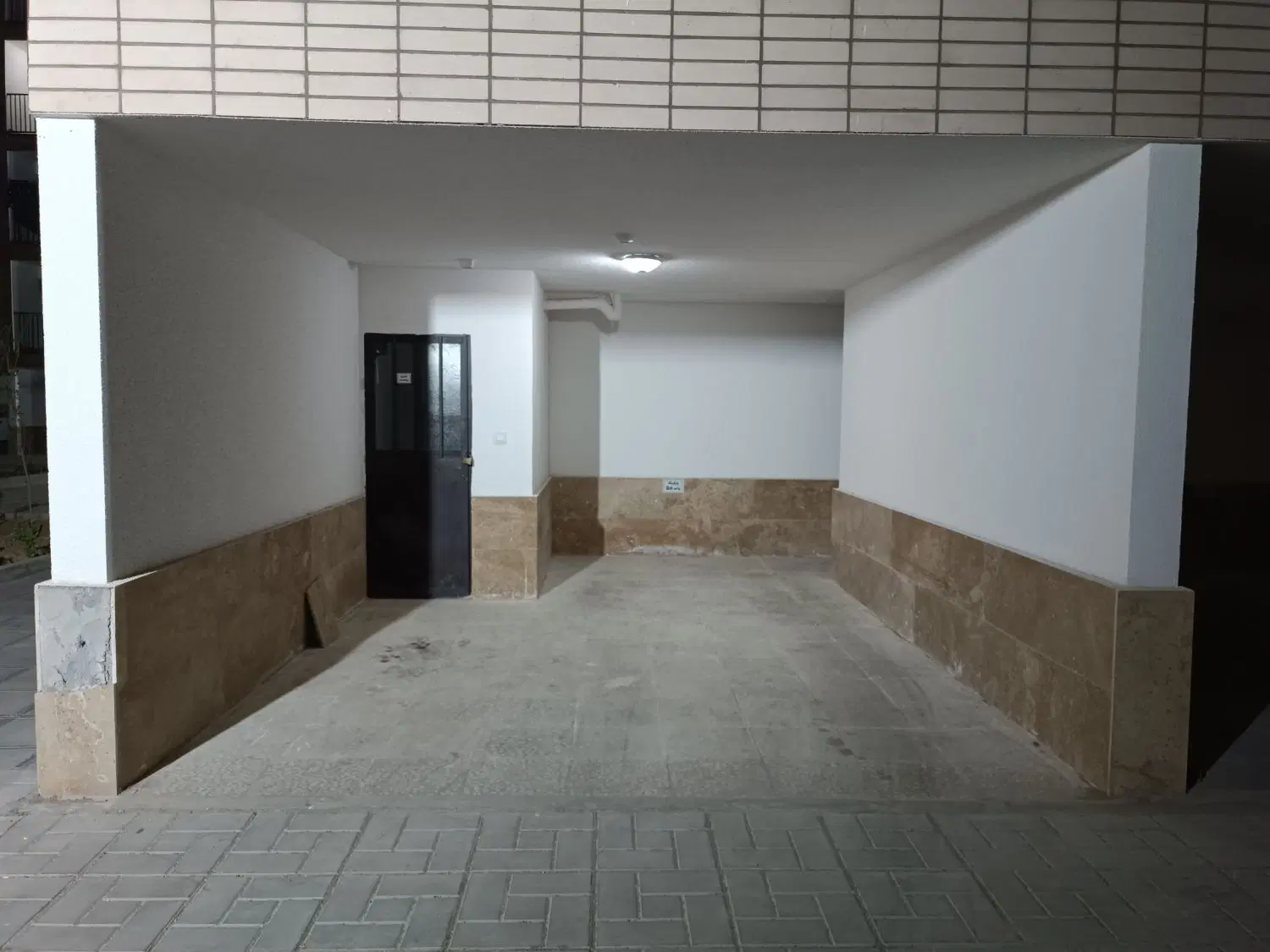 پارکینگ مسقف