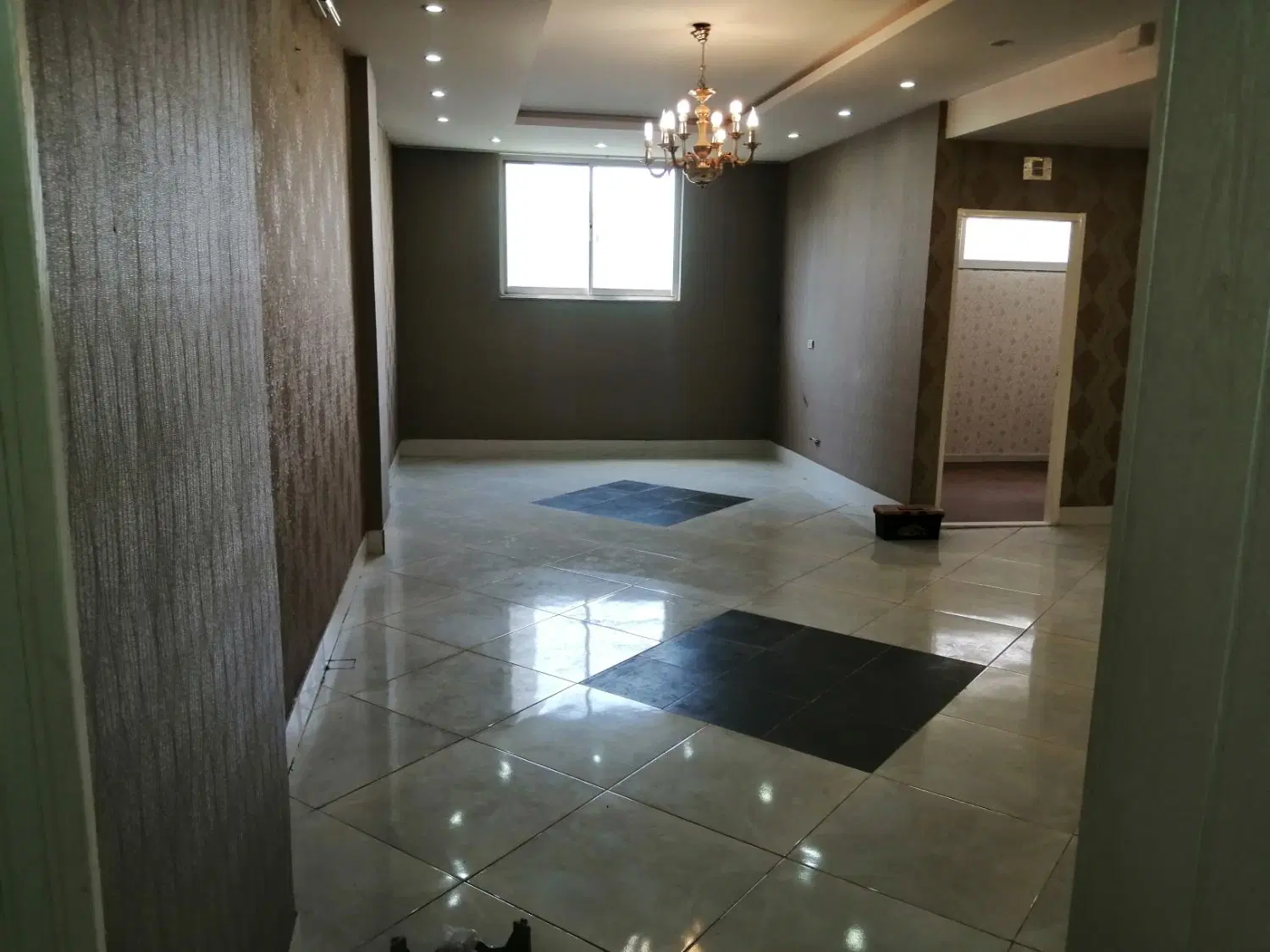 واحد مسکونی طبقه 3 در مجد28