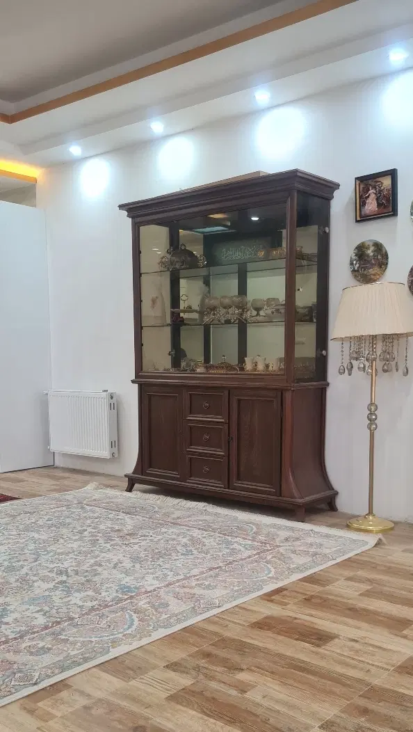 آپارتمان شیک و مرتب
