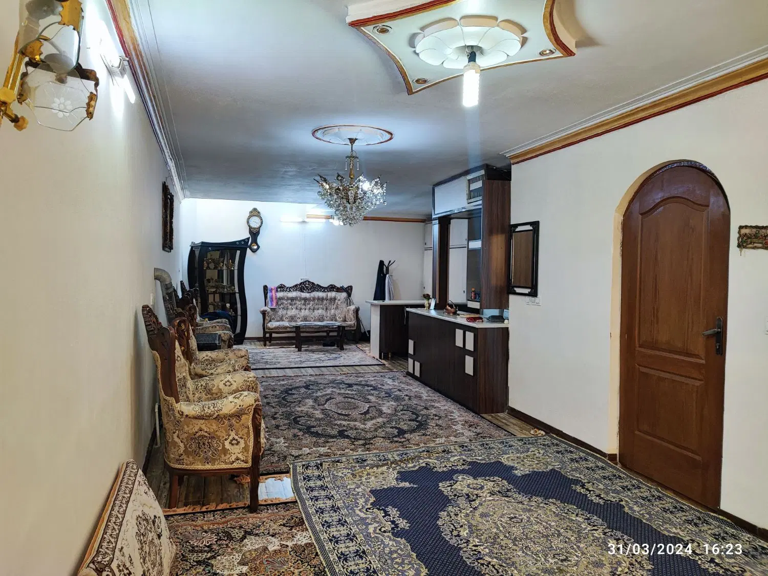 ویلایی سه طبقه