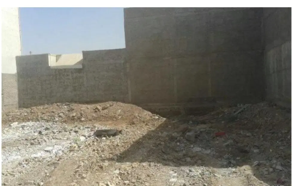 زمین مسکونی زرقان چاهسرخ درب حیاط