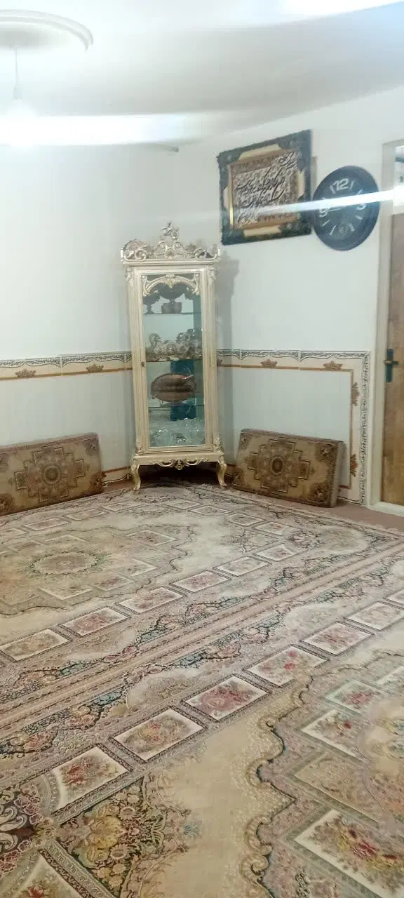 خانه دوطبقه ونیم