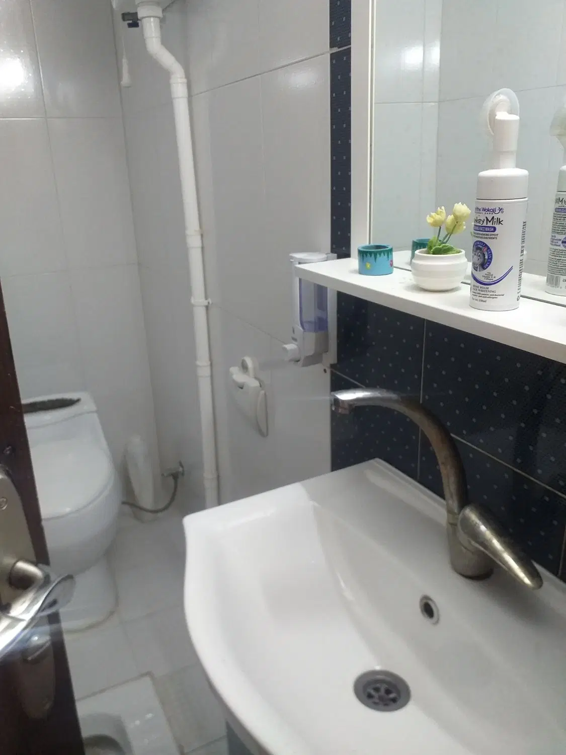 آپارتمان ۸۵متری  فول امکانات  نزدیک مترو شهدا