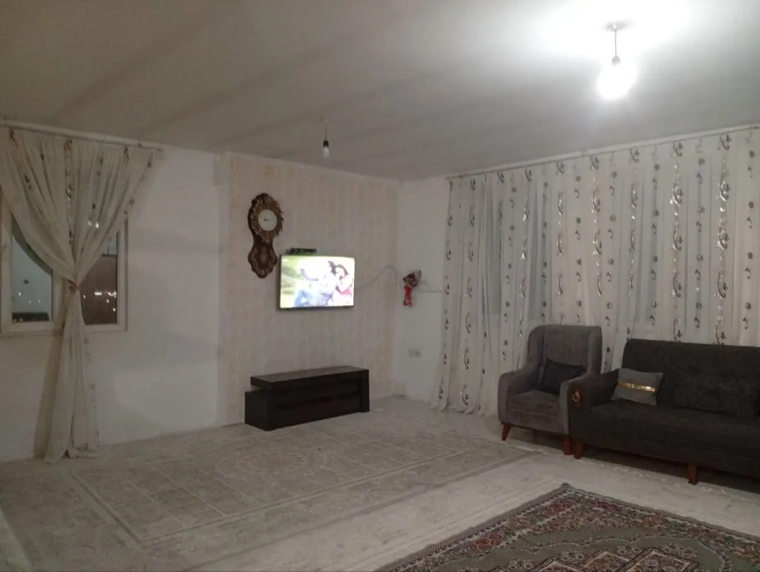 واحد مسکونی ۹۰ متری فوری