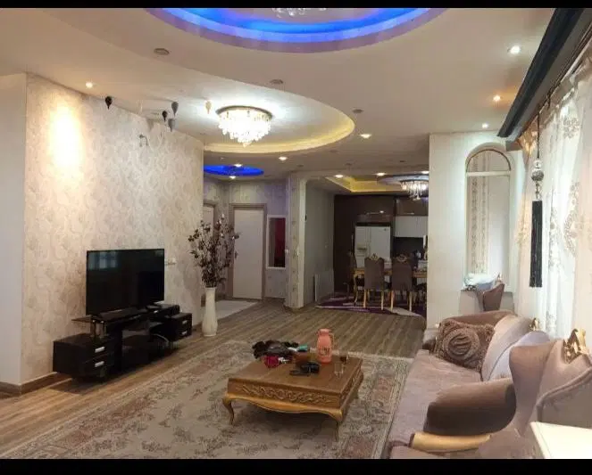 سوییت ویلایی ۳۰۰ متری دربست