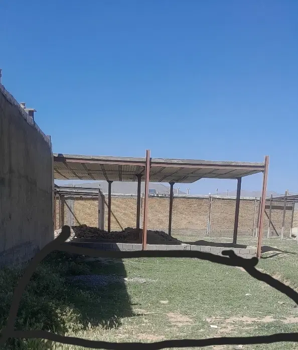 زمین مسکونی۱۱۰متر