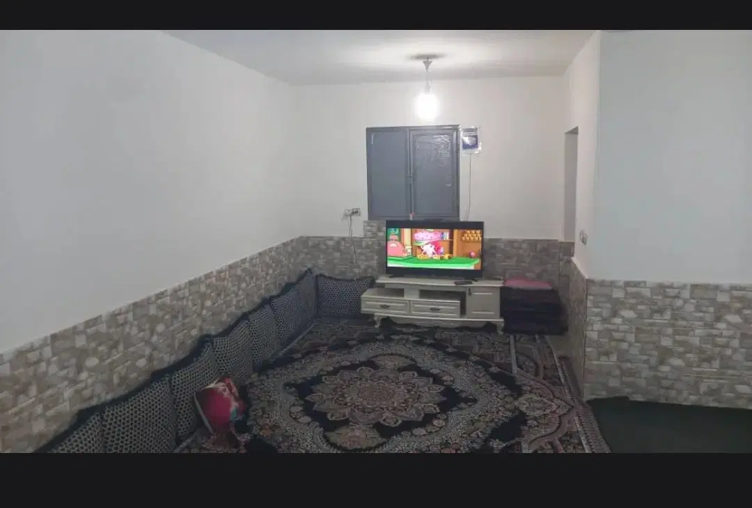 یک خوابه 60 متری نیایش شهید دقت
