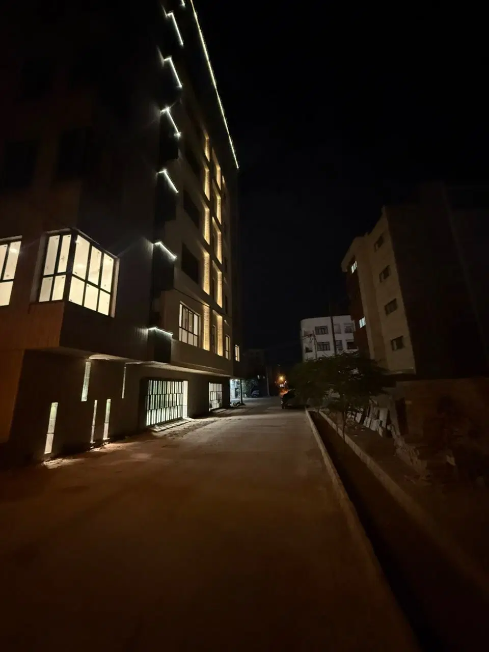 اپارتمان نوساز کرمان