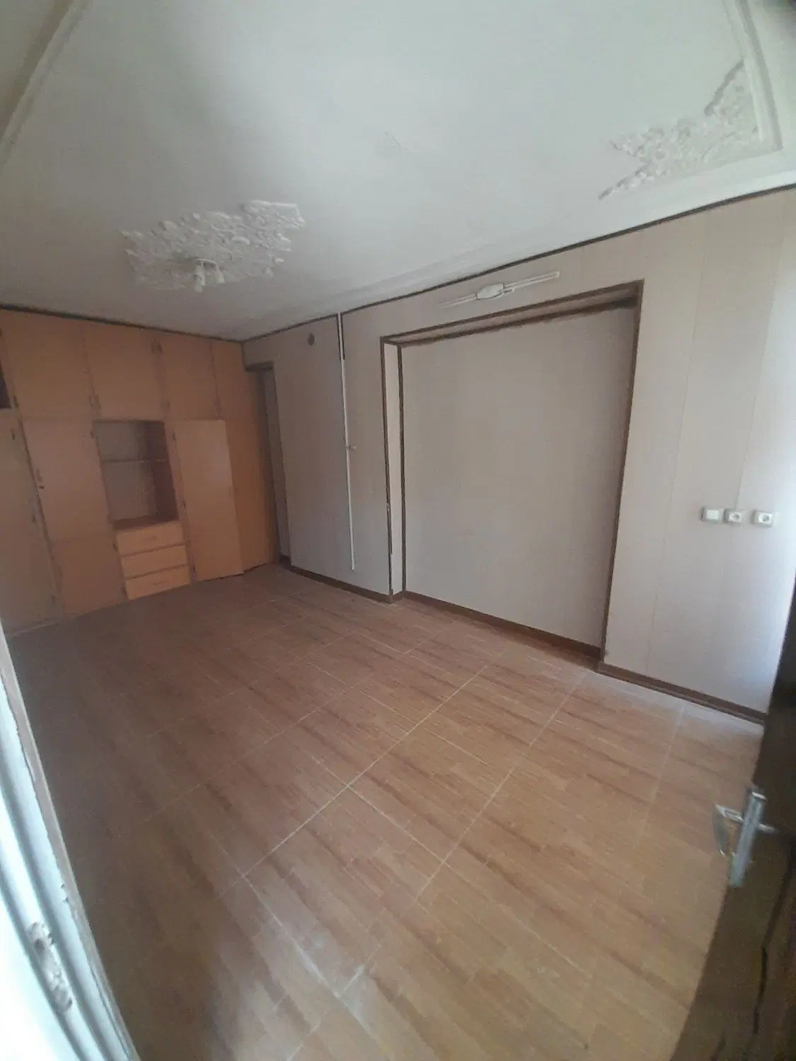 منزل مسکونی دو طبقه قیمت مناسب