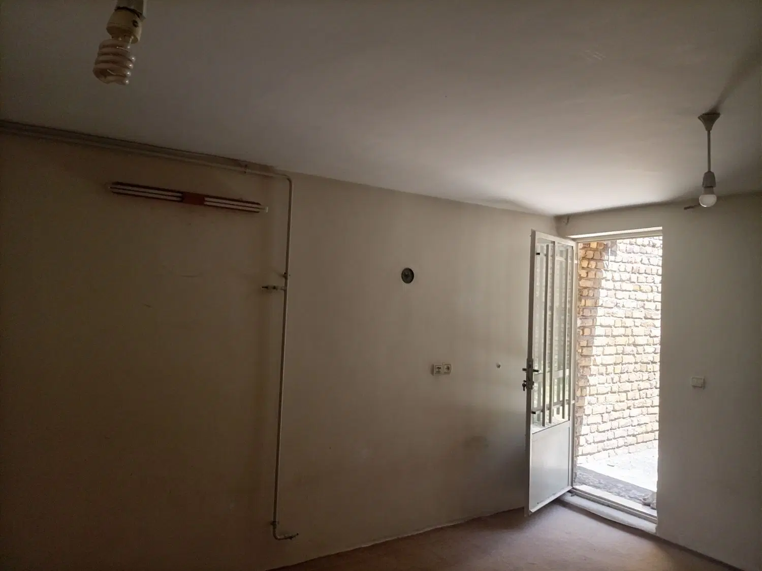 اجاره ویلایی در الهیه فاز2 خیابان زیتون