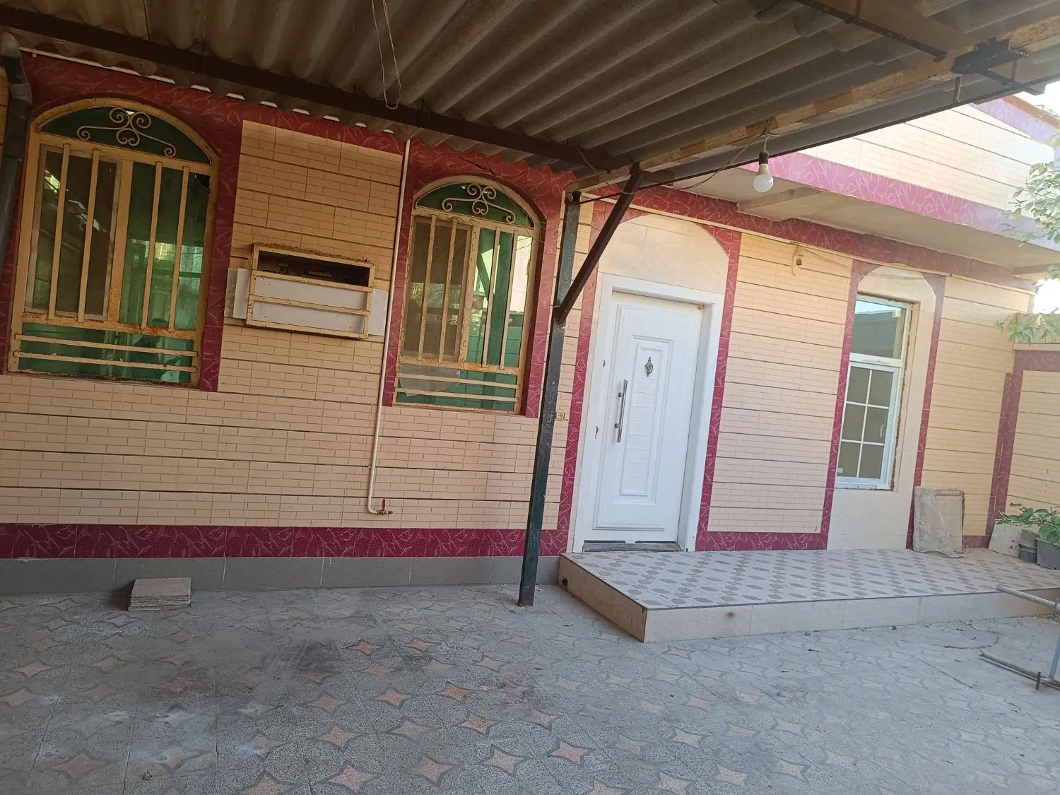 ویلایی ریشهر