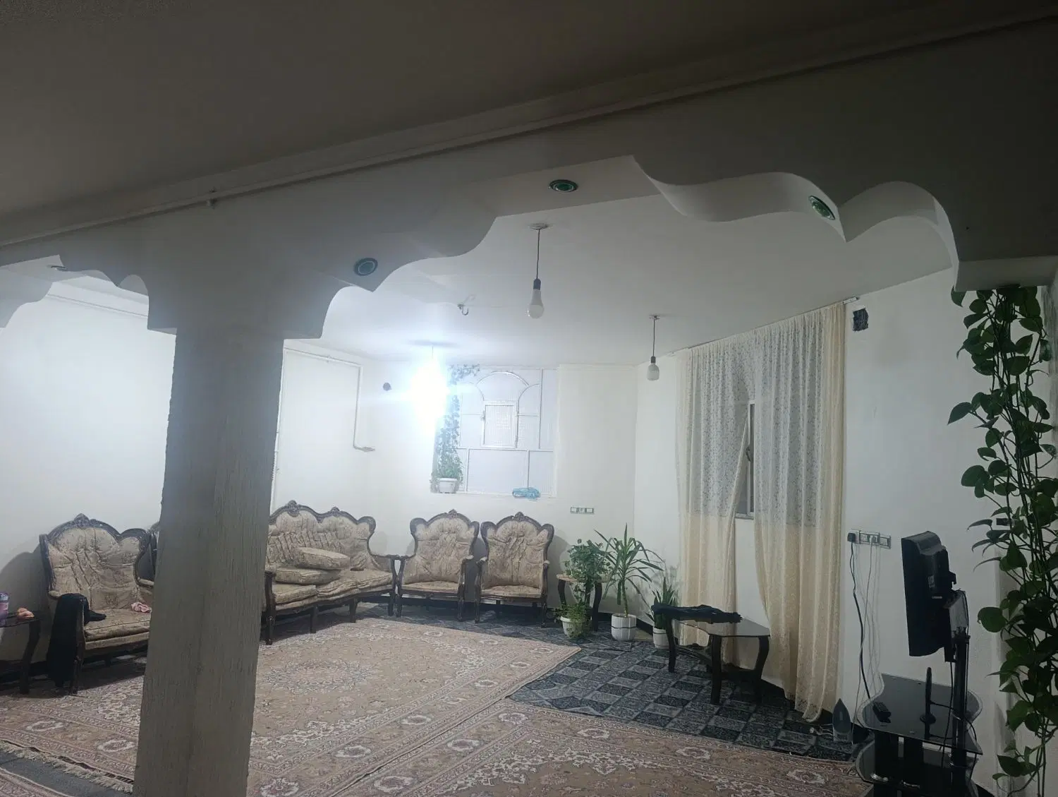خونه طبقه هم کف