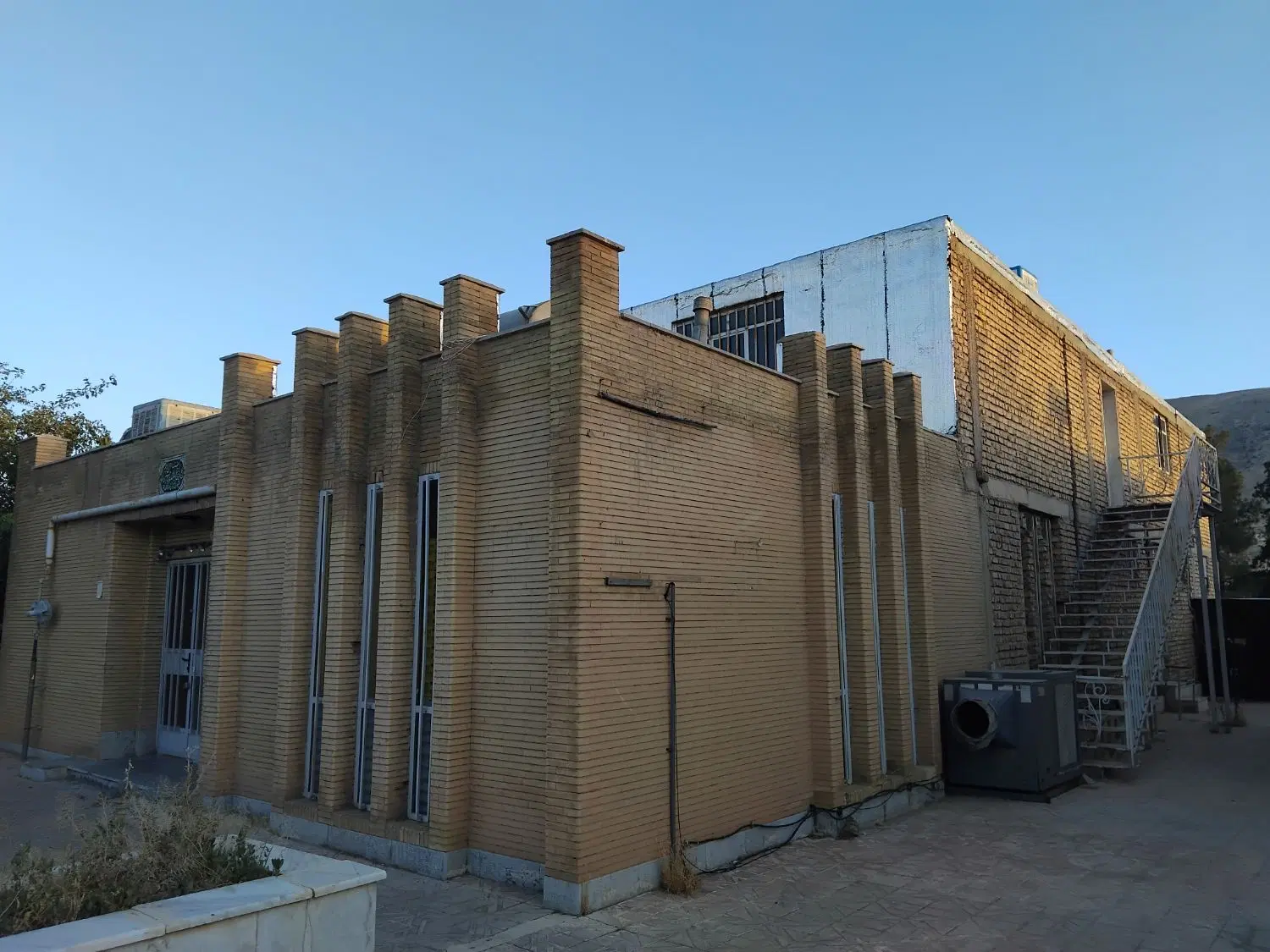 ملک تجاری رستوران کارگاه کترینگ
