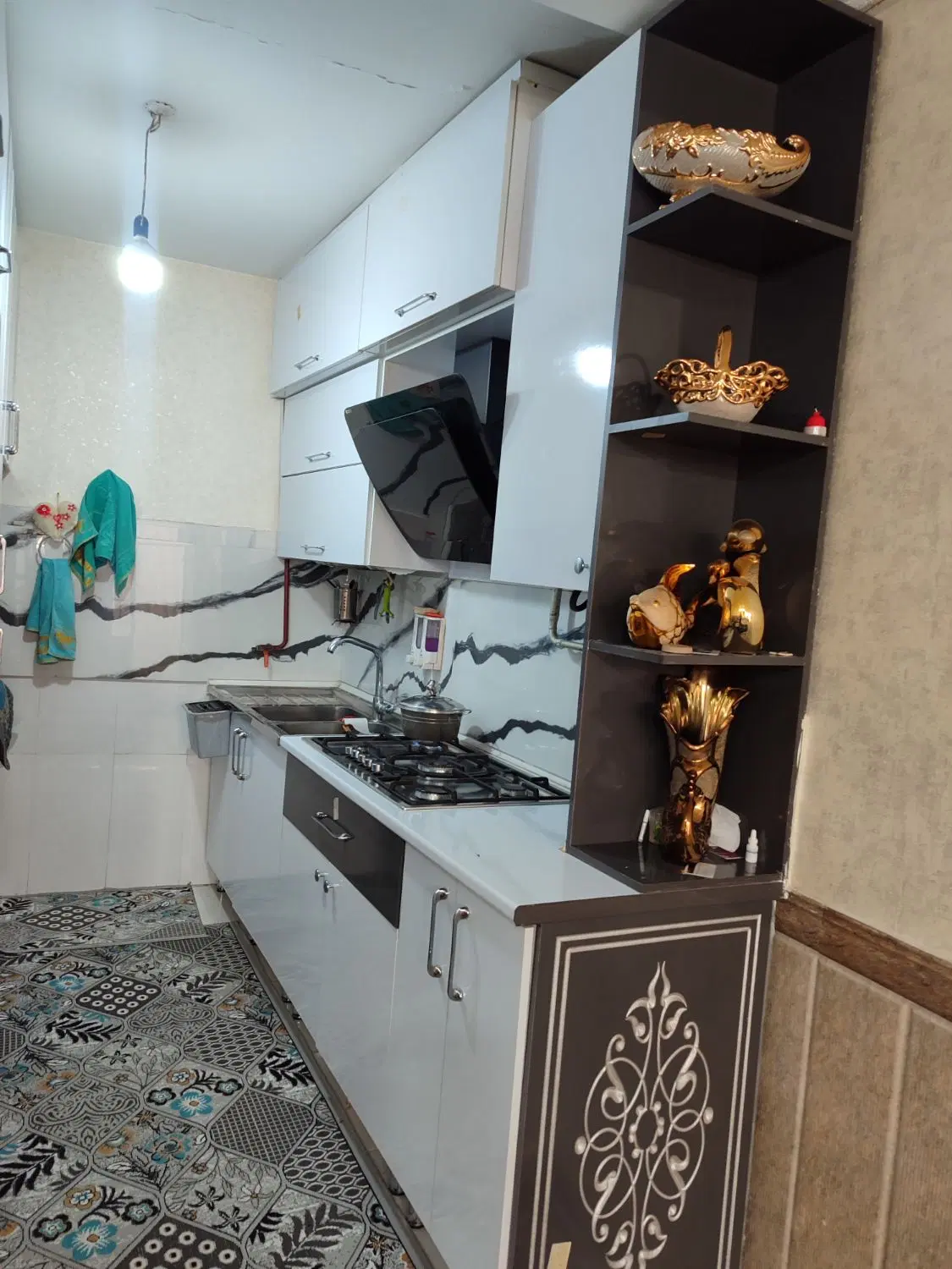 خانه ویلایی رسالت 113